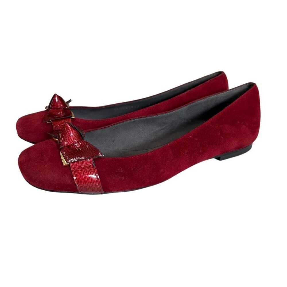 Stuart Weitzman Ballet Flats Women 8.5 Red Suede, patent leather Bow